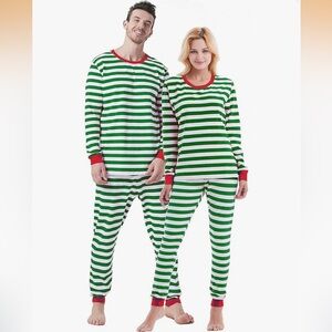 Women’s Christmas Pajama Set